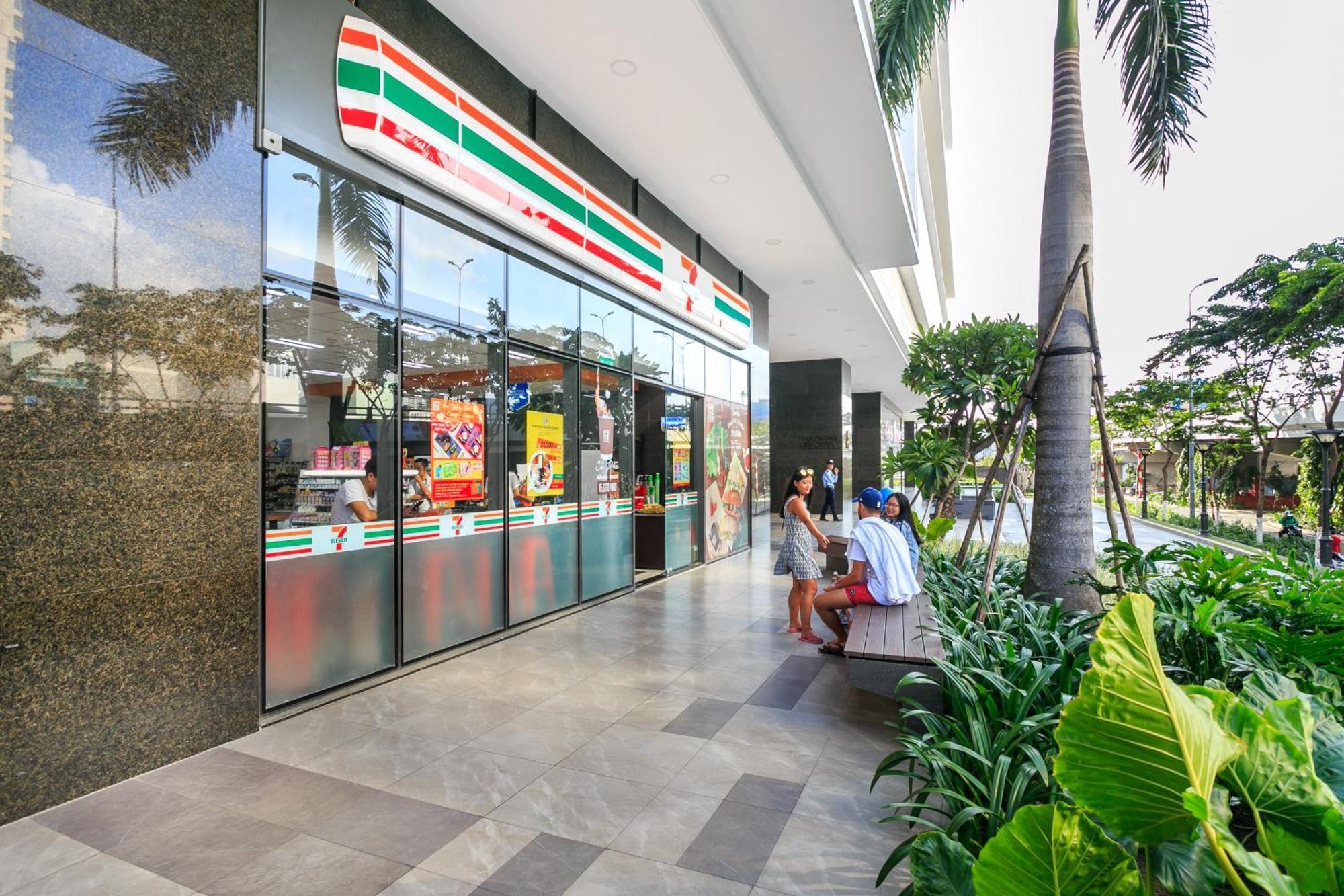 Central Business District Rivergate Apartment - Free Pickup & Pool Ho Chi Minh City Exterior photo