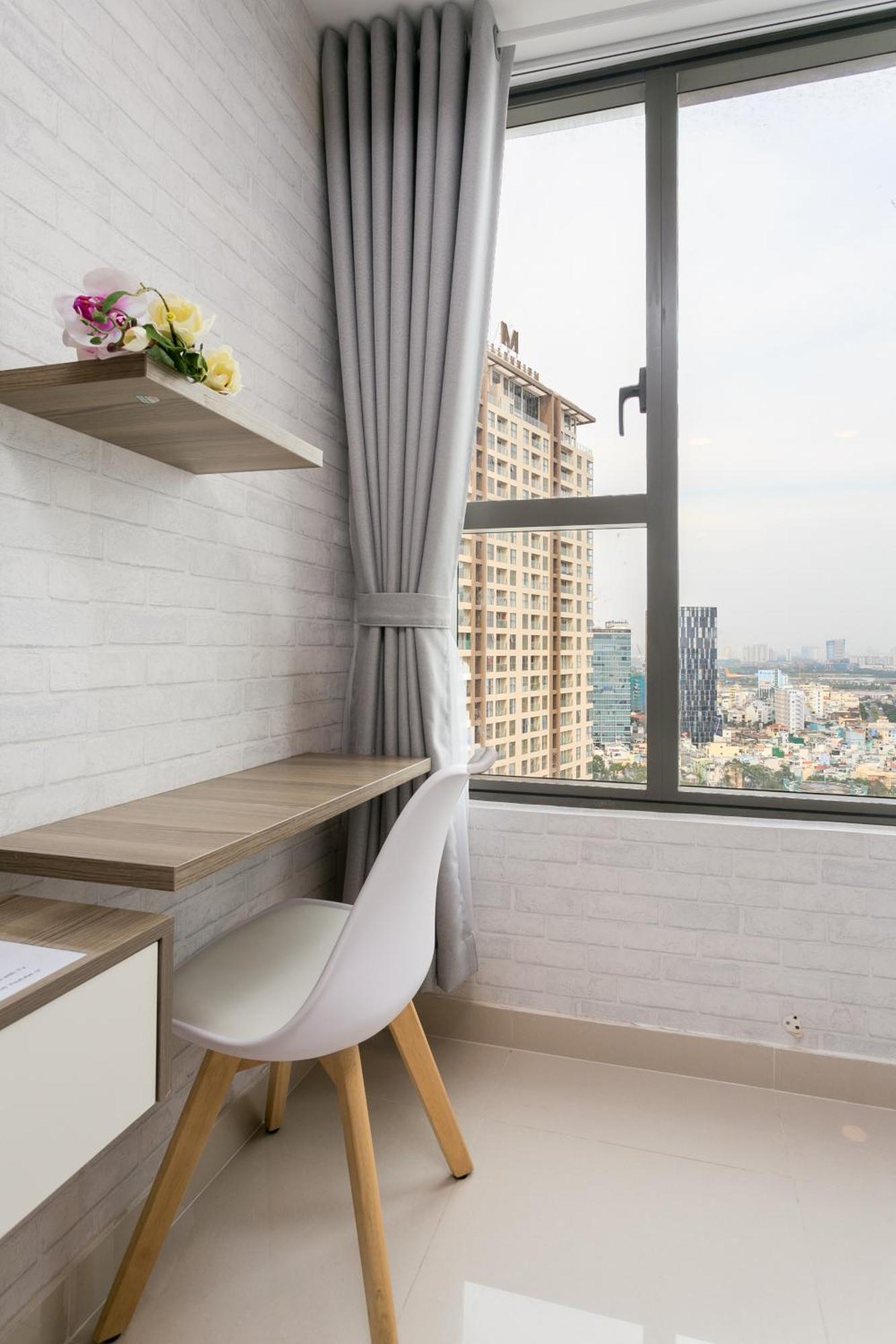 Central Business District Rivergate Apartment - Free Pickup & Pool Ho Chi Minh City Exterior photo